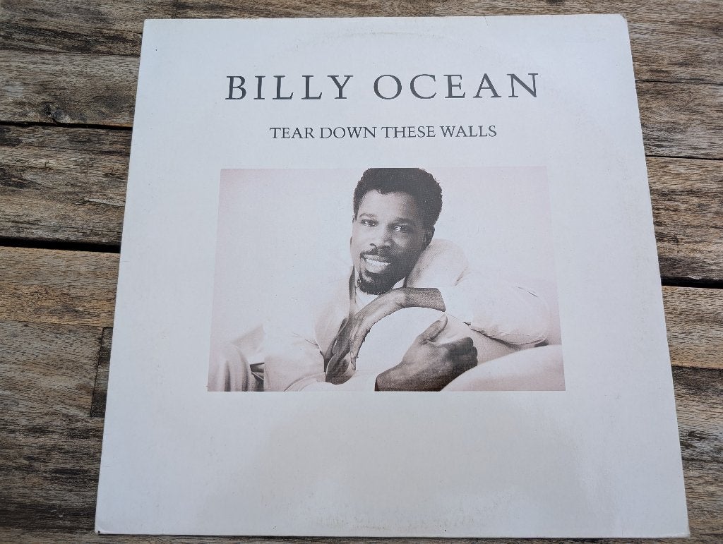 LP - Billy Ocean - Tear down these walls, Ophalen of Verzenden, Zo goed als nieuw, Soul, LP