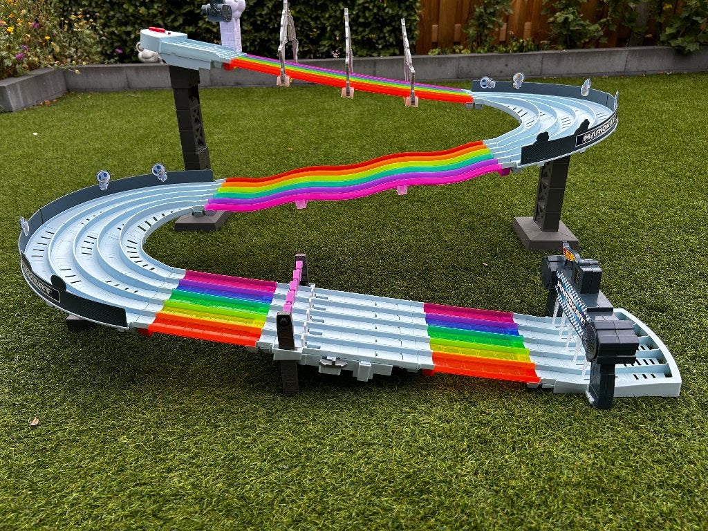 Mario kart hotwheels regenboog baan, Ophalen, Racebaan, Zo goed als nieuw, Hot Wheels