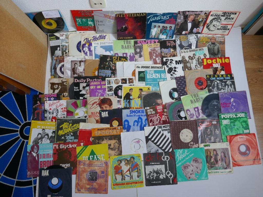 singels 68 stuks, het vinyl is prima,, Gebruikt, Overige genres, 7 inch, Single