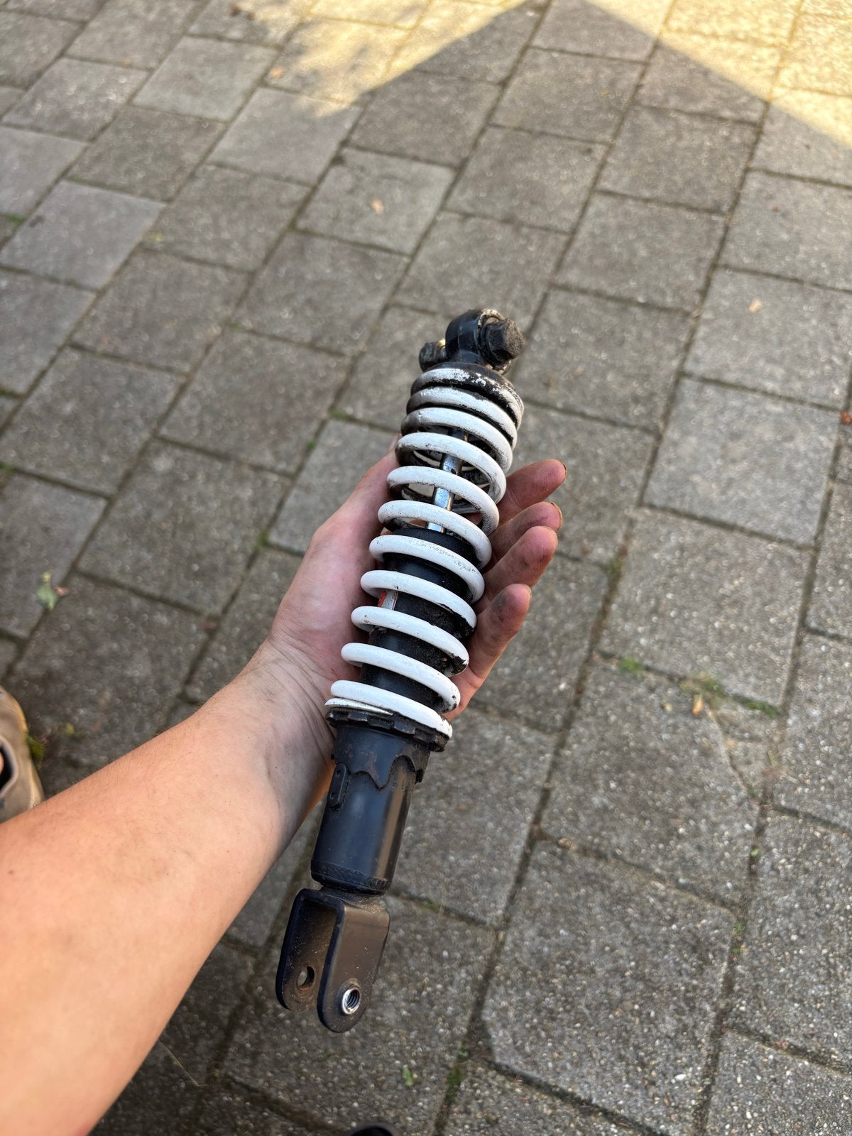 YSS Achterveer - Peugeot scooter, Fietsen en Brommers, Brommeronderdelen | Scooters, Ophalen of Verzenden, Gebruikt, Overige typen