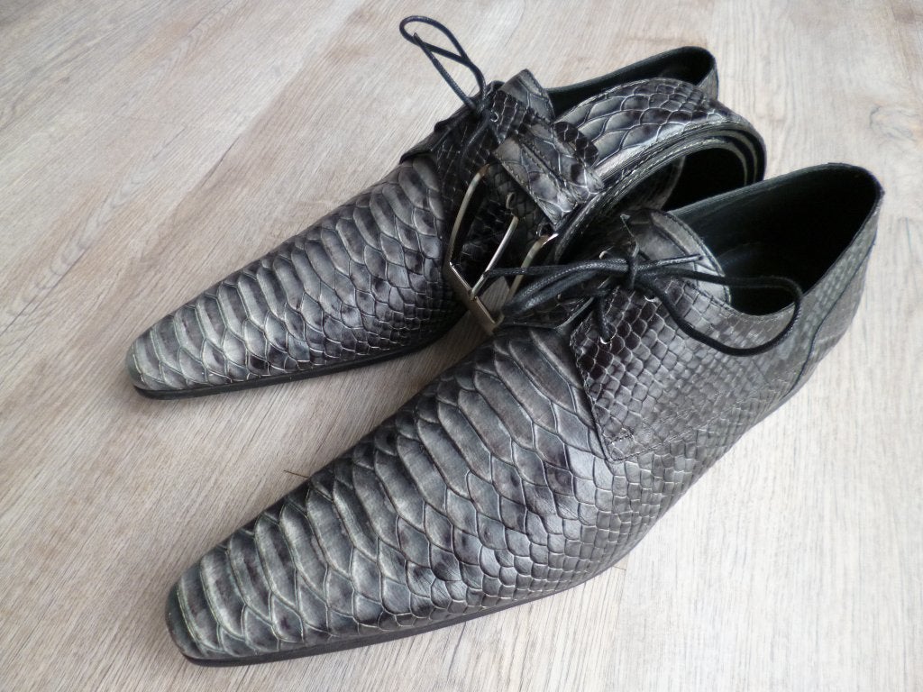 Prachtige mascolori schoenen Inclusief bijbehorende riem, Mascolori, Ophalen of Verzenden, Zo goed als nieuw, Veterschoenen