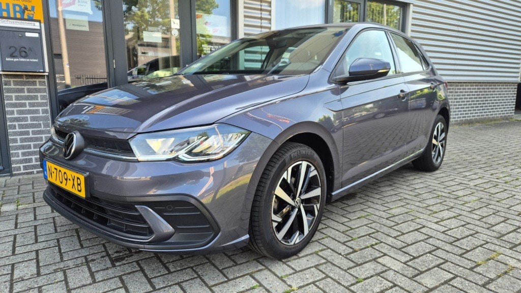 Volkswagen POLO 1.0 TSI LIFE PDC CRUISE AIRCO MODEL 2022 NAP, Voorwielaandrijving, Gebruikt, 1072 kg, 49 €/maand