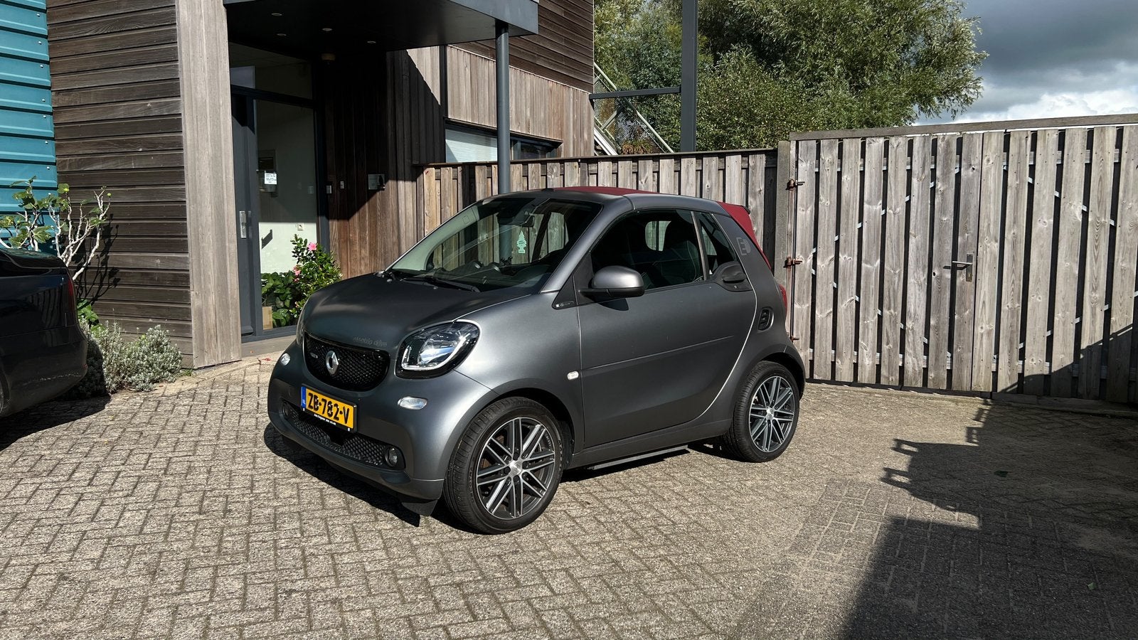 Smart ForTwo Electric Drive 82pk Aut. 2018 Grijs, Auto's, Automaat, Achterwielaandrijving, Cabriolet, Elektrisch