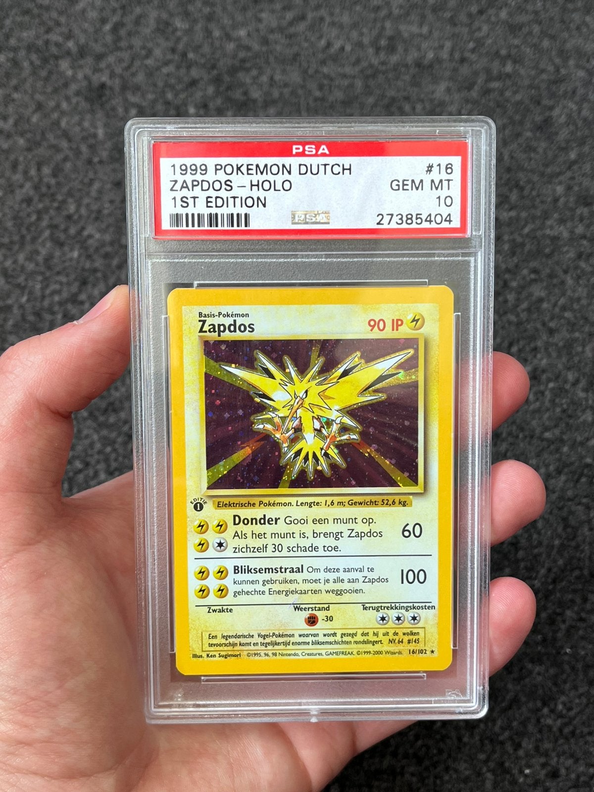 Pokémon PSA 10 Dutch 1st Ed. Zapdos Holo Base set (POP 9), Ophalen of Verzenden, Zo goed als nieuw, Losse kaart, Foil