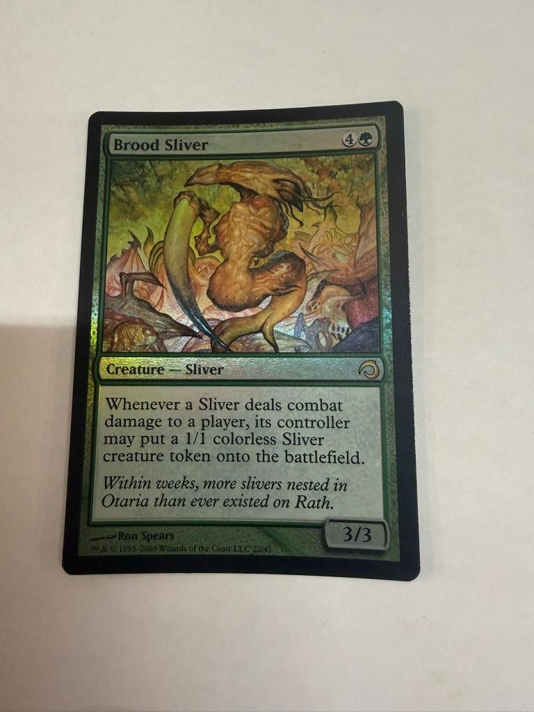 Brood Sliver magic the gatering, Ophalen of Verzenden, Zo goed als nieuw, Losse kaart, Foil