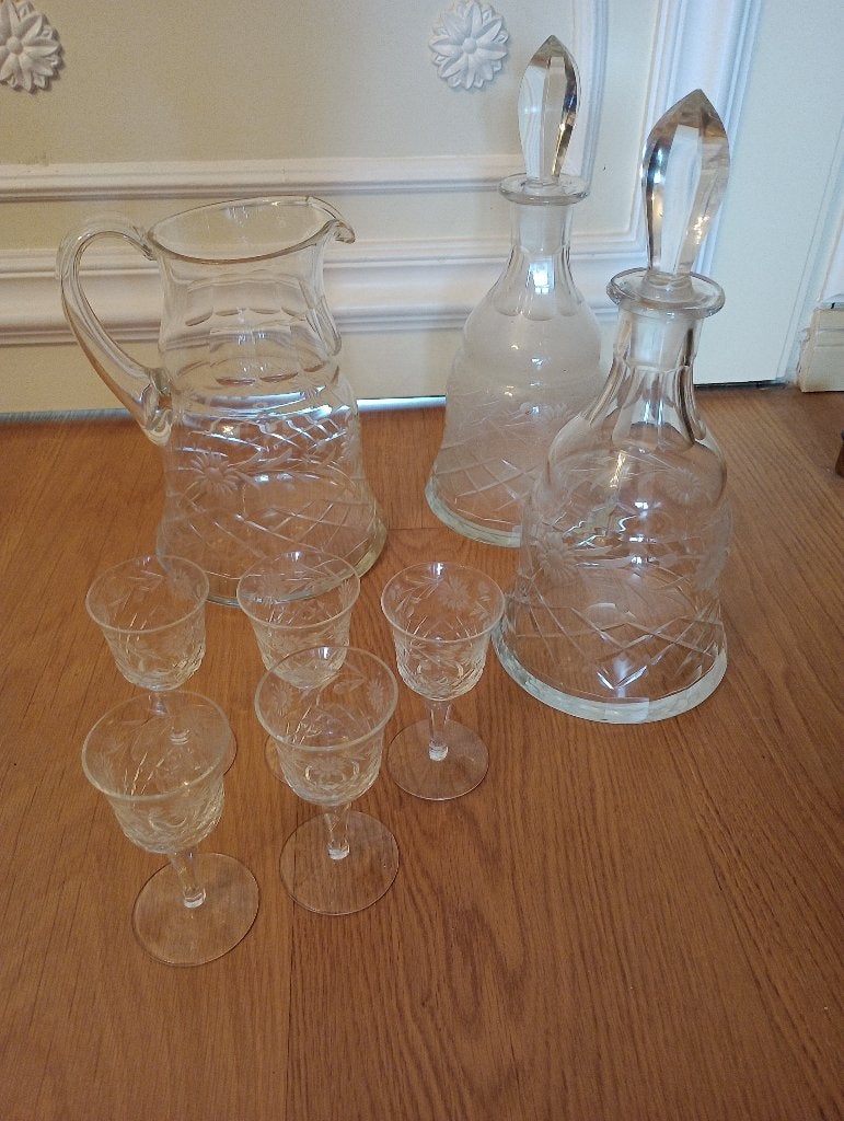 Karaffen set, Ophalen
