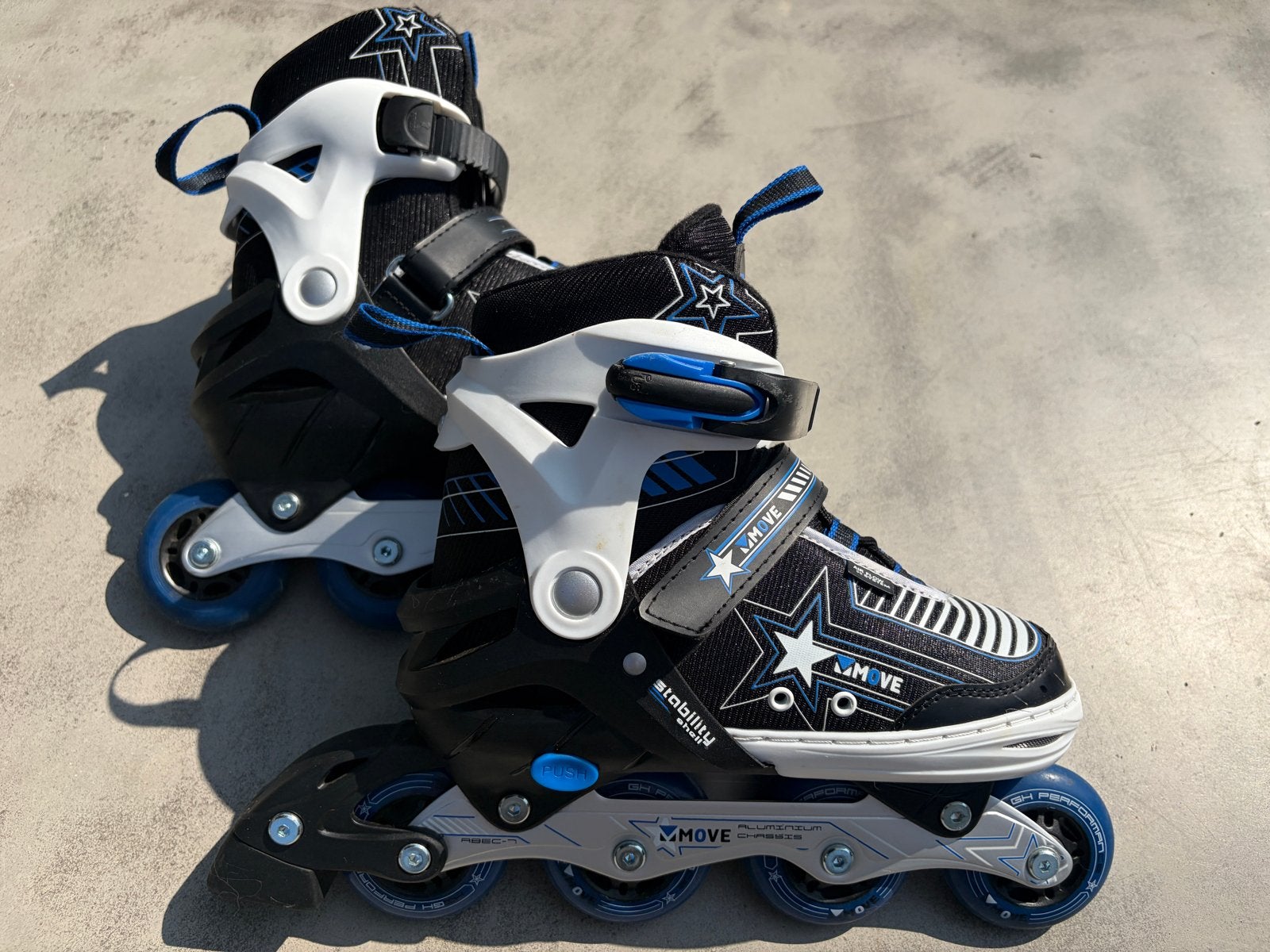 Verstelbare Move inline skates - Maat 38-41, Overige merken, Verstelbaar, Kinderen, Ophalen of Verzenden