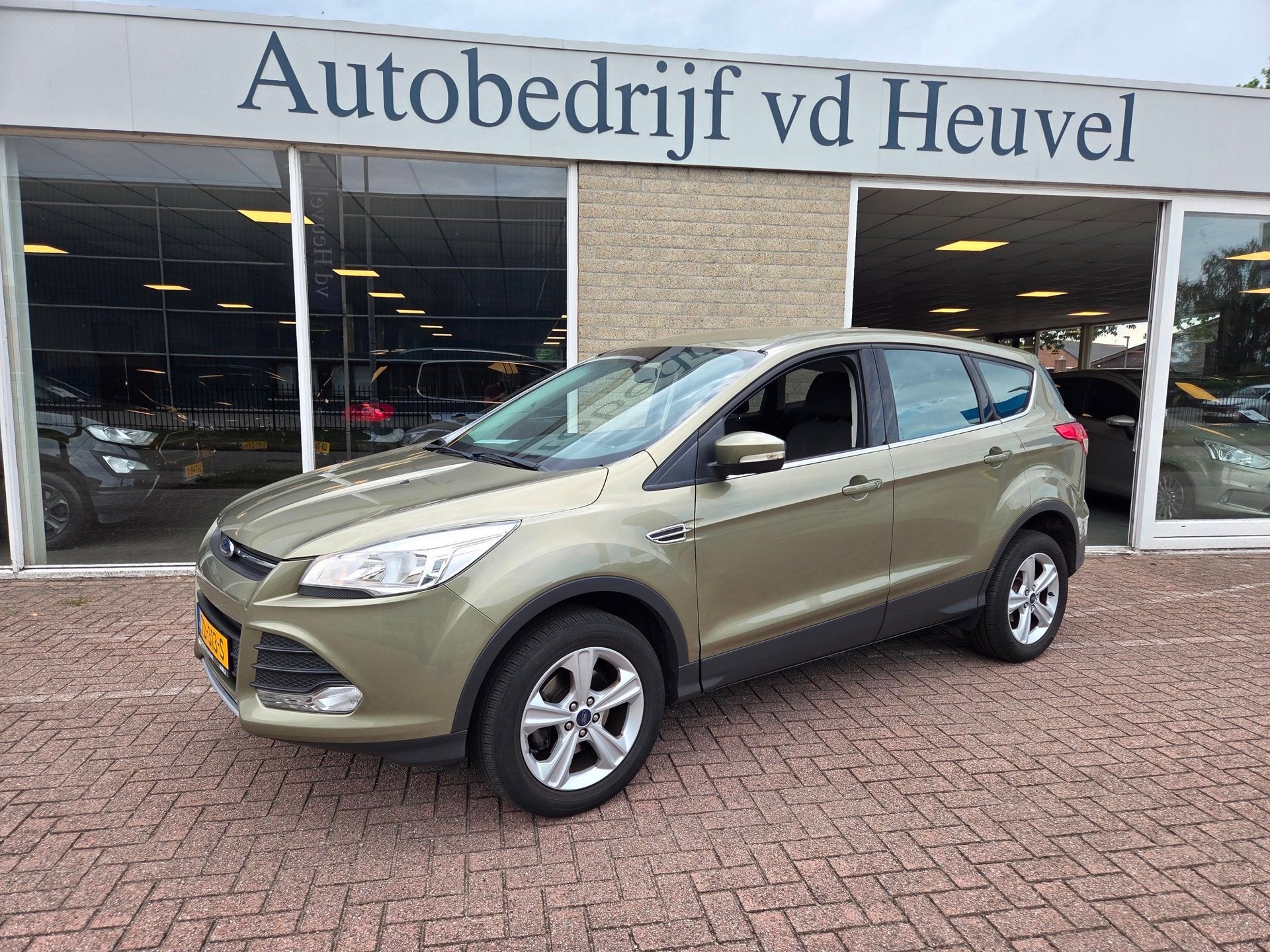 Ford Kuga 1.5 Navi*DAB+*Cruise*Climate* Rijklaar, Auto's, Stof, 4 cilinders, Handgeschakeld, Kuga