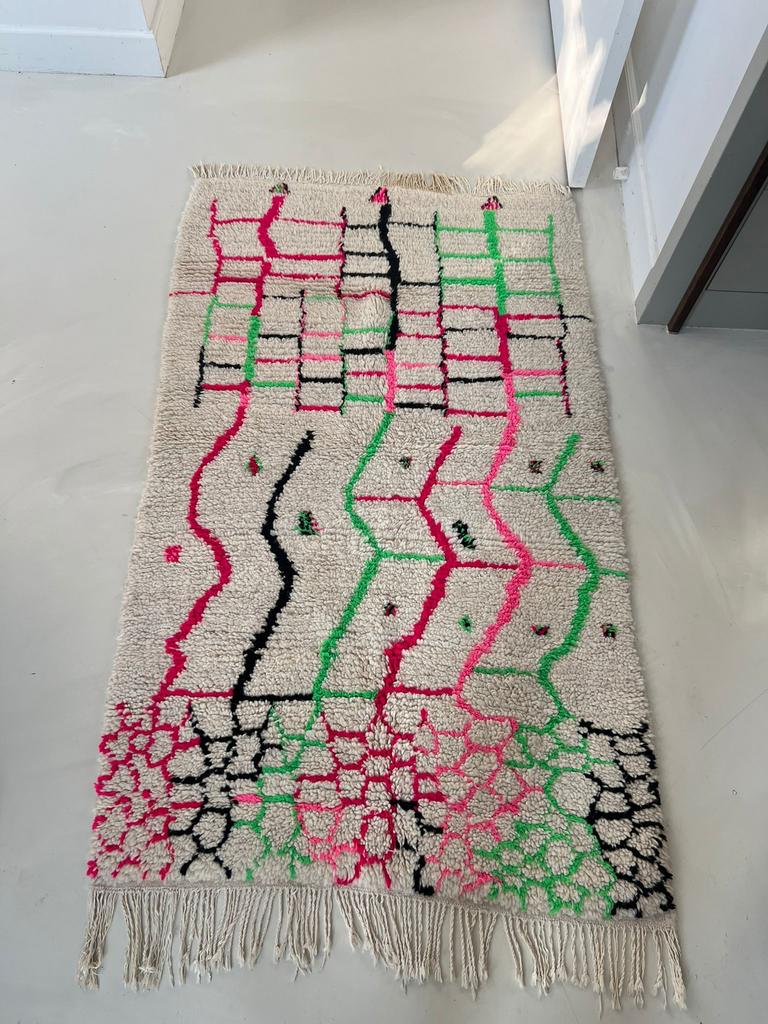 Handgemaakt Marokkaans Berber / Azilal vloerkleed 94x158 cm, Ophalen, Gebruikt, Overige kleuren, Berber / Azilal