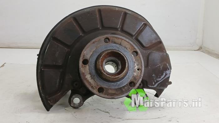 Fusee links-voor van een Volkswagen Tiguan, Gebruikt, -, Volkswagen, -