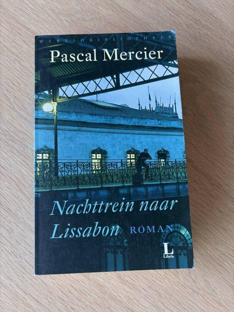 Nachttrein naar Lissabon - Pascal Mercier (Roman), Gelezen, Pascal Mercier, Ophalen of Verzenden, Nederland