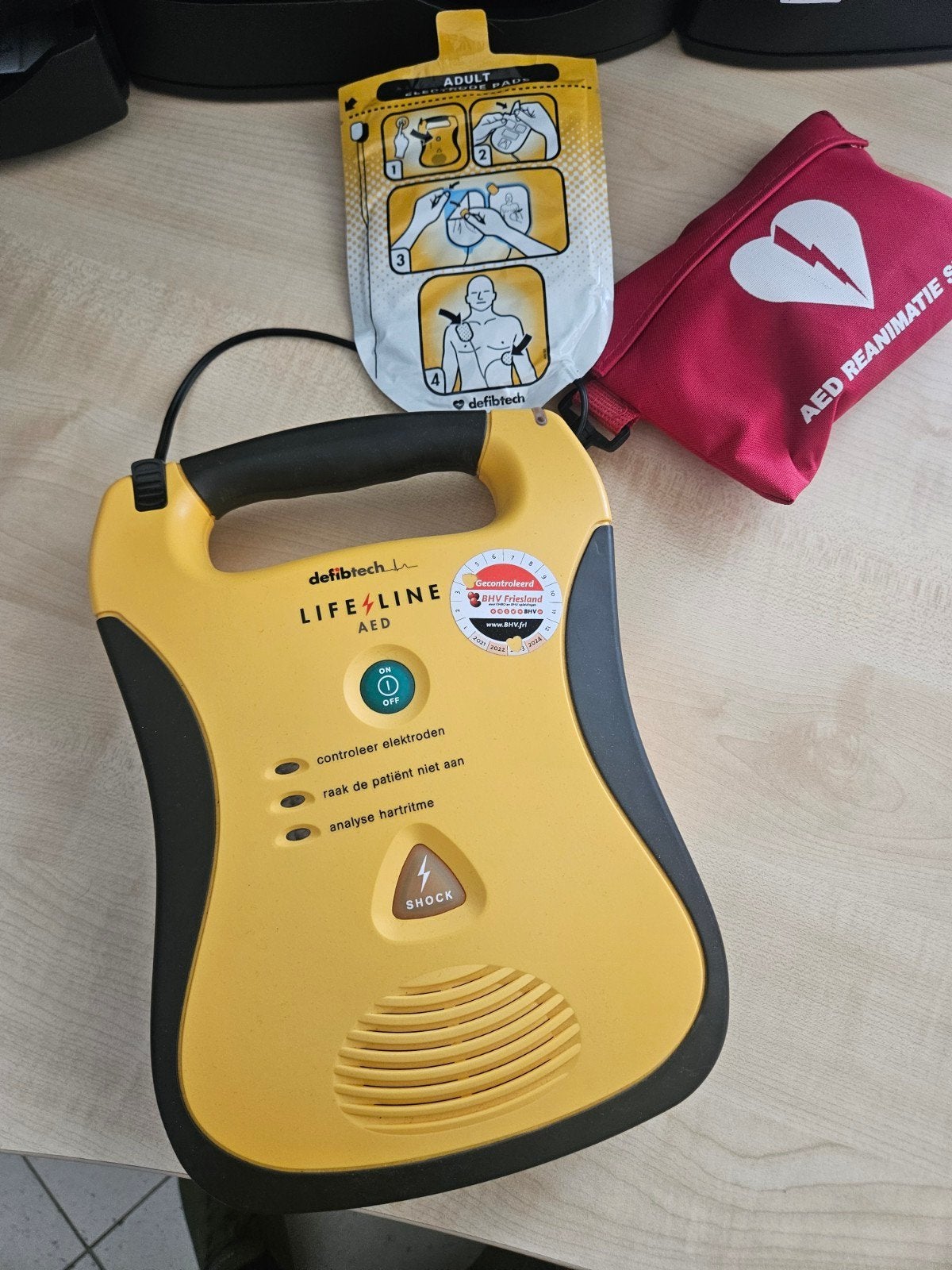 lifelin defibtech met storing, Diversen, Ophalen of Verzenden