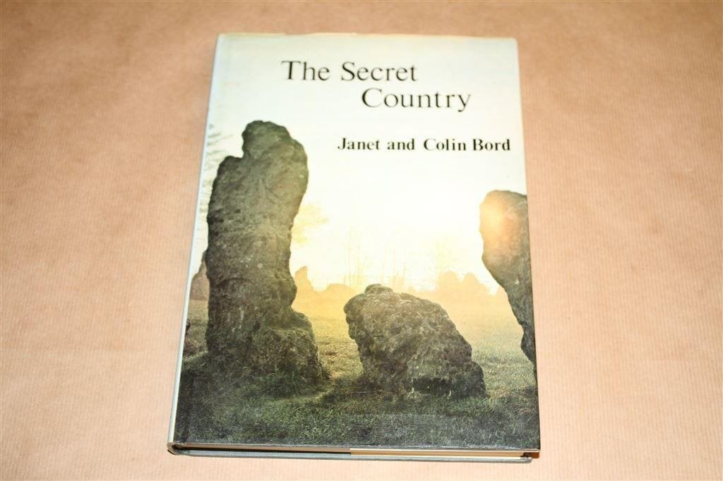 Het geheime land. Folklore van oude Britse sites., Ophalen of Verzenden, Gelezen, Europa