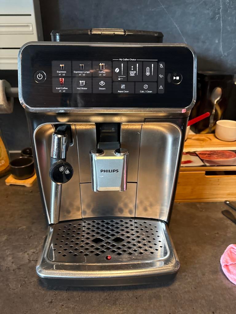Philips Volautomatische Espresso machine, Gebruikt, Espresso apparaat, Ophalen of Verzenden, 4 tot 10 kopjes