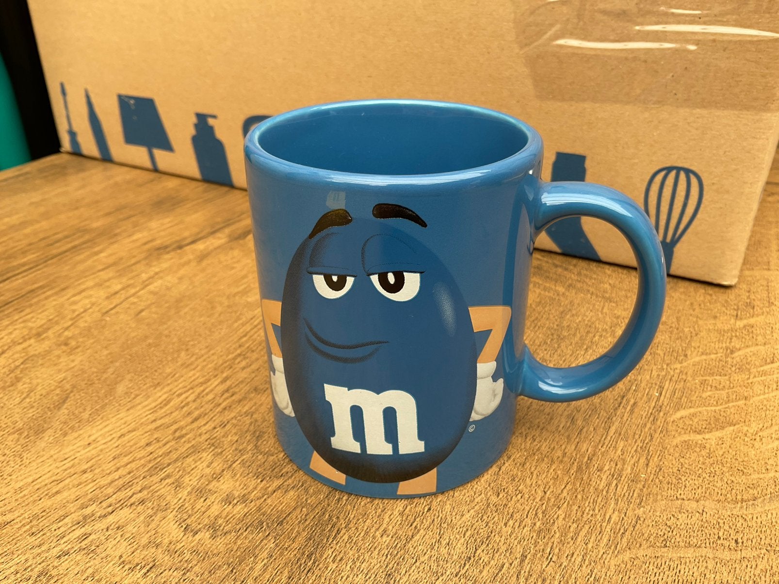 Nieuwe blauwe MenM M&M beker of mok GEEN SCHADE, Ophalen, Nieuw, Gebruiksvoorwerp
