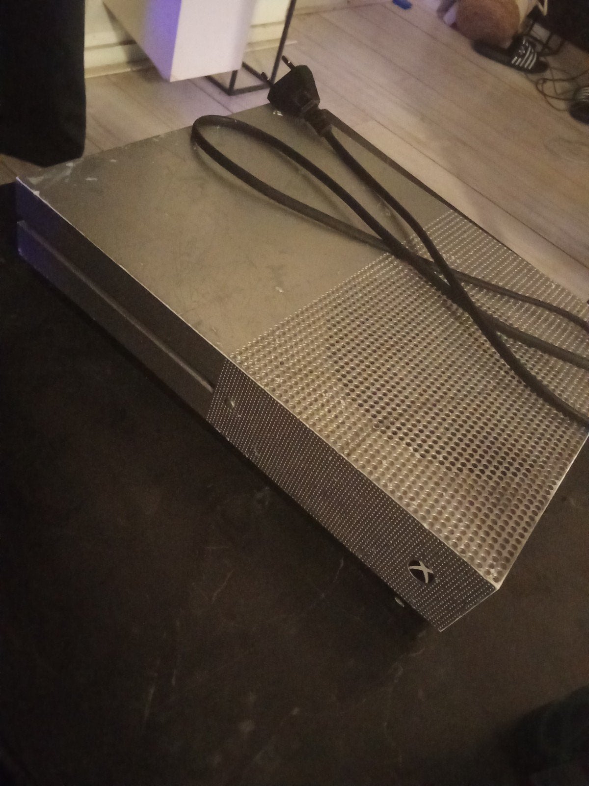 Xbox One S 500 GB (geen controller), Spelcomputers en Games, Ophalen, Xbox One S, Zonder controller, 500 GB