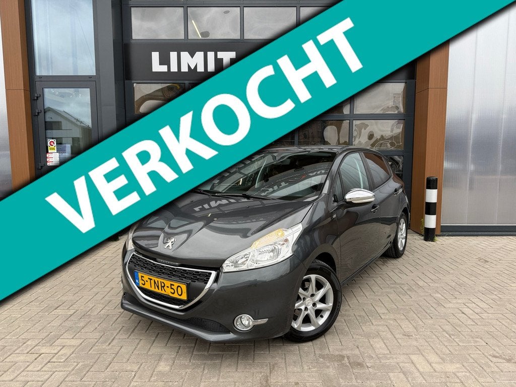 Peugeot 208 1.2 VTi Style/Airco/Cruise/Elek.Ramen/Pdc/Navi/L, Auto's, Peugeot, Voorwielaandrijving, Euro 5, Gebruikt, 31 €/maand