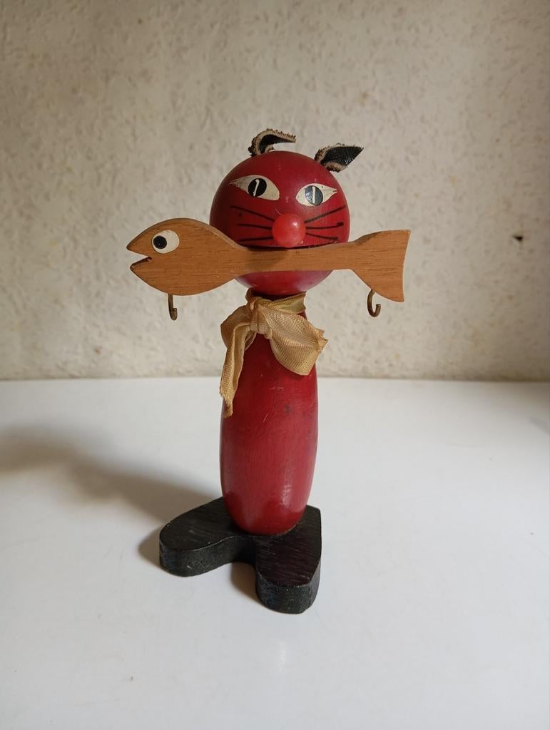 vintage houten kat als rekje, Verzamelen, Disney, Ophalen of Verzenden, Winnie de Poeh of vrienden, Zo goed als nieuw, Knuffel