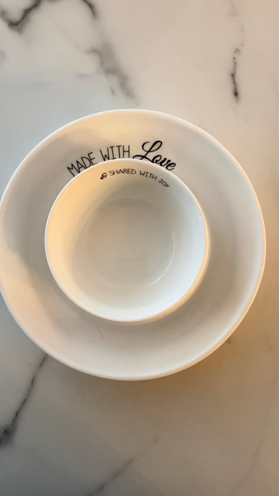 Riviera Maison 'Made with Love' schaal en kommetje - Nieuw, Huis en Inrichting, Overige merken, Keramiek, Landelijk/Boerenbont