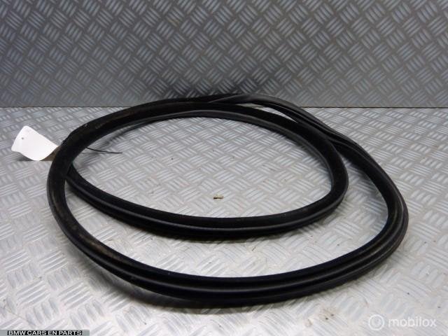 Deurrubber BMW 5-serie Touring F11 achter, Gebruikt, Ophalen of Verzenden, BMW, BMW