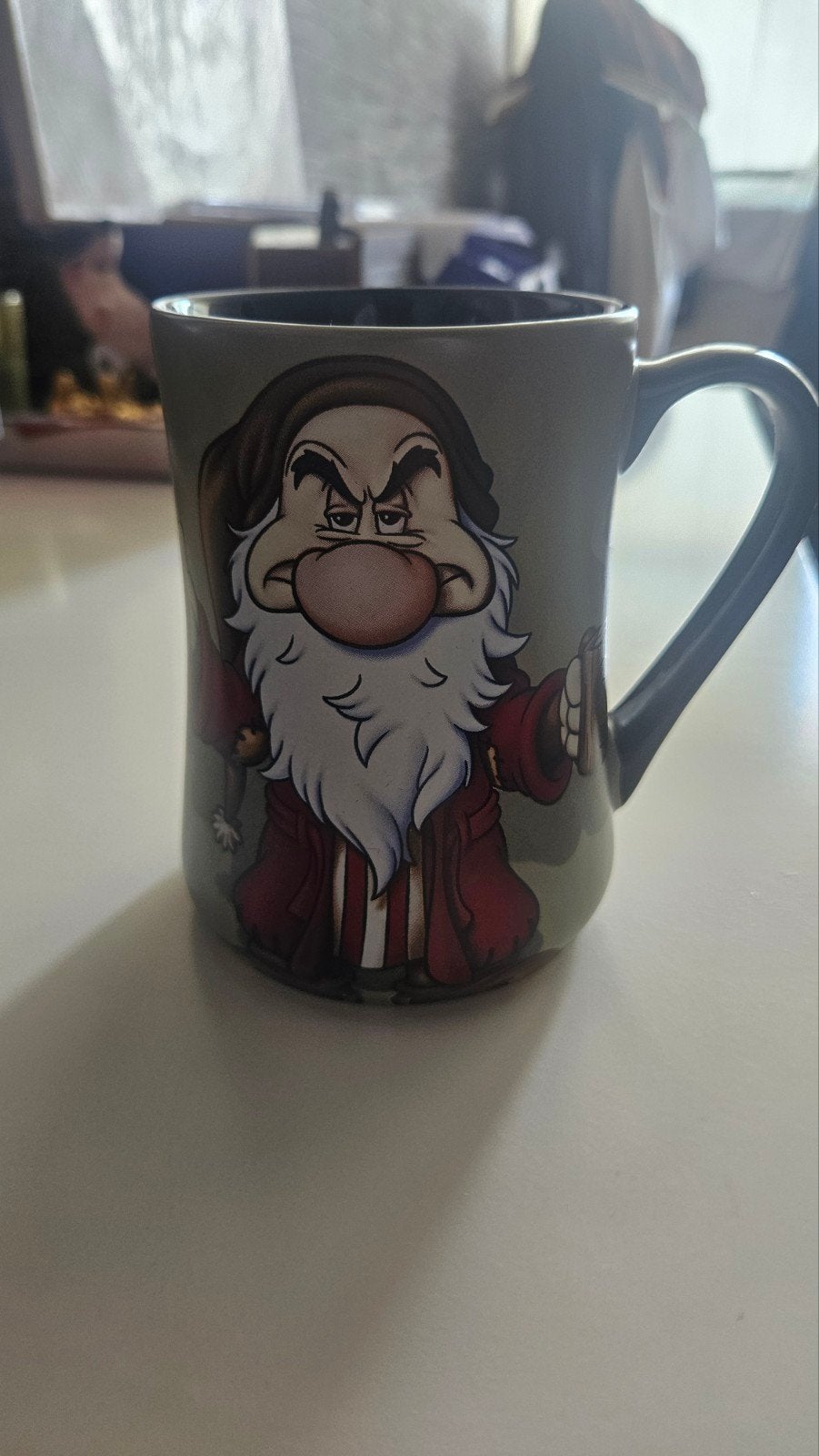 Mok met Grumpy (Sneeuwwitje en de Zeven Dwergen), Ophalen, Overige typen, Zo goed als nieuw, Steen/keramiek
