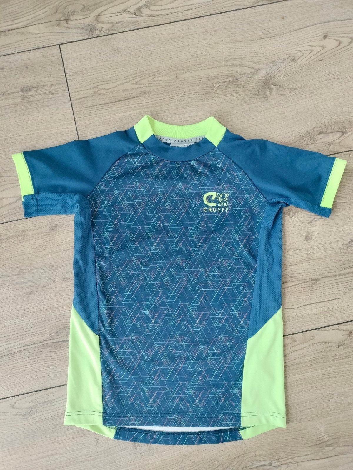 Cruyff sportshirt maat 152, Sport- of Zwemkleding, Ophalen of Verzenden, Zo goed als nieuw, Jongen