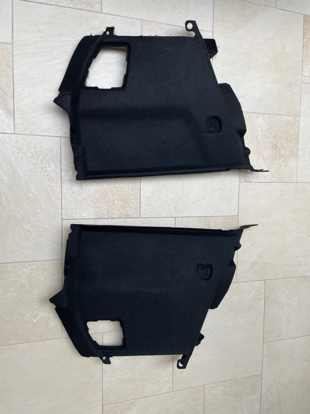 Renault Clio V zijpanelen kofferbak 849514485R en 849501783R, Ophalen of Verzenden, Gebruikt, Renault