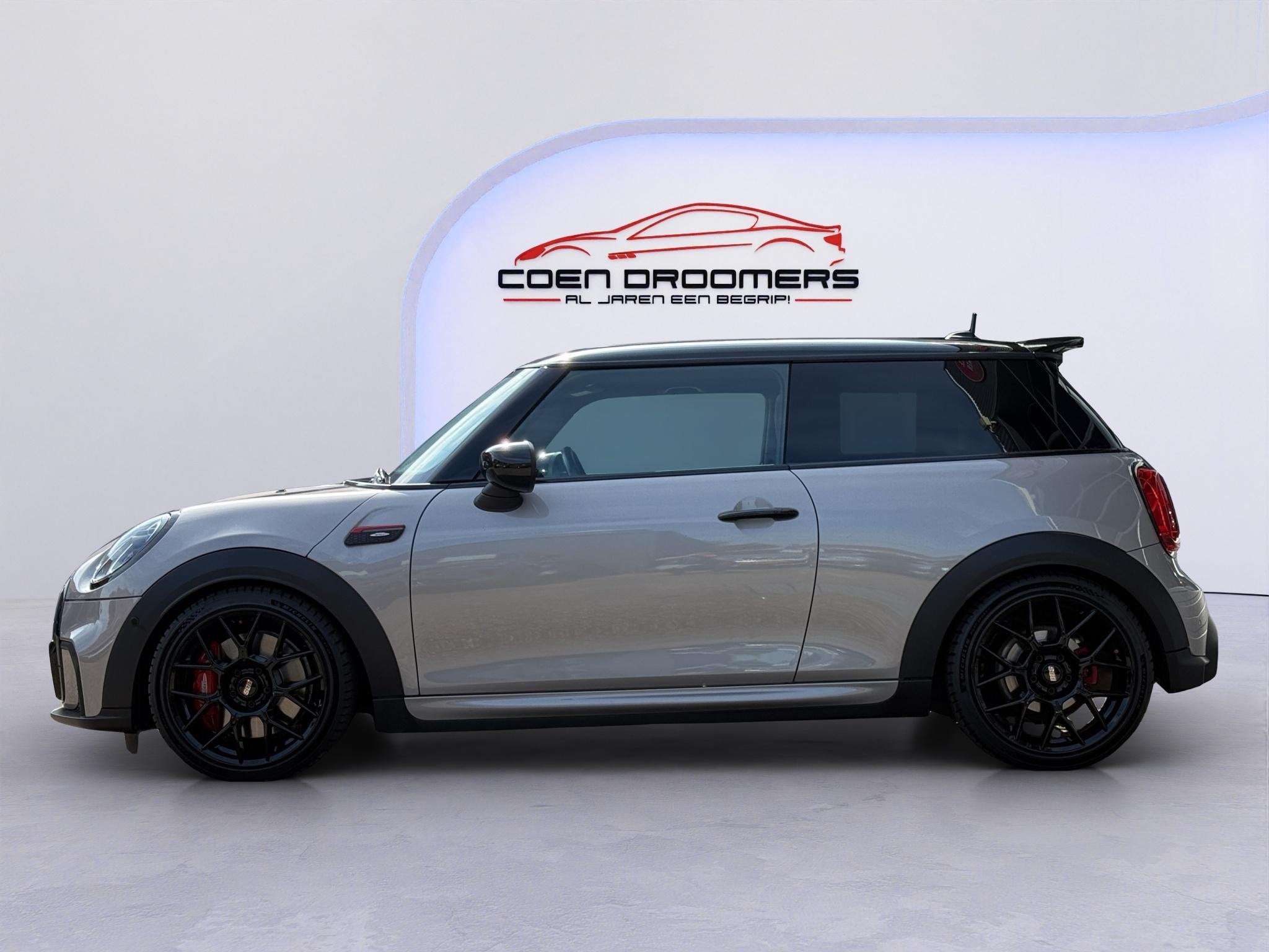 MINI 3-Deurs 2.0 John Cooper Works F1 JCW Pack /Apple Carpla, 1998 cc, 4 cilinders, 4 stoelen, 233 pk
