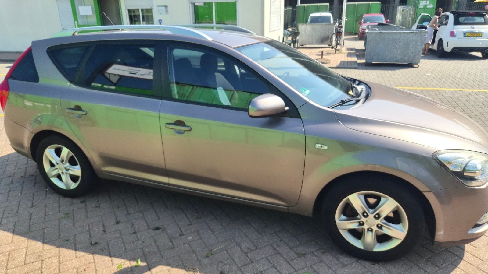 Kia c'eed sporty wagon 1.6 125pk afkeur apk. Bieden!., Overige modellen, Beige, Stationwagon, Handgeschakeld