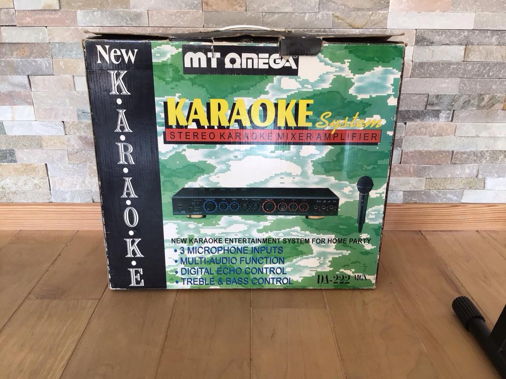 Nieuw MT Omega Karaoke Systeem - Mixer Versterker, Audio, Tv en Foto, Karaoke-apparatuur, Nieuw, Complete set, Ophalen of Verzenden