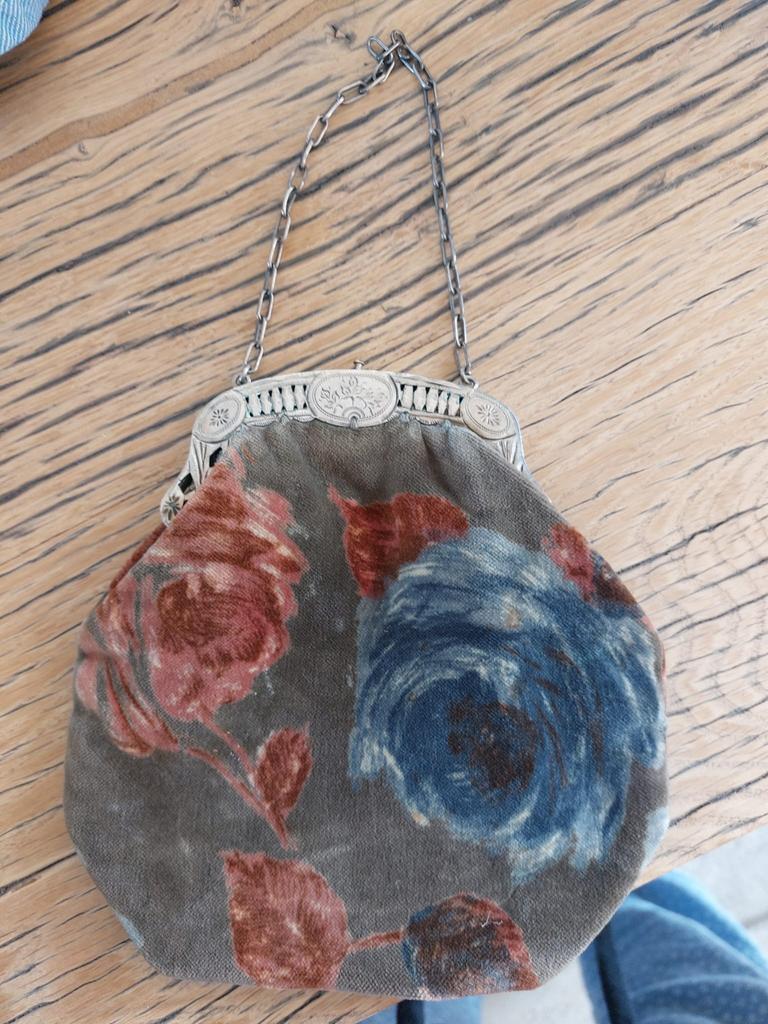 Tas met Zilveren beugel, Antiek en Kunst, Ophalen of Verzenden, Zilver