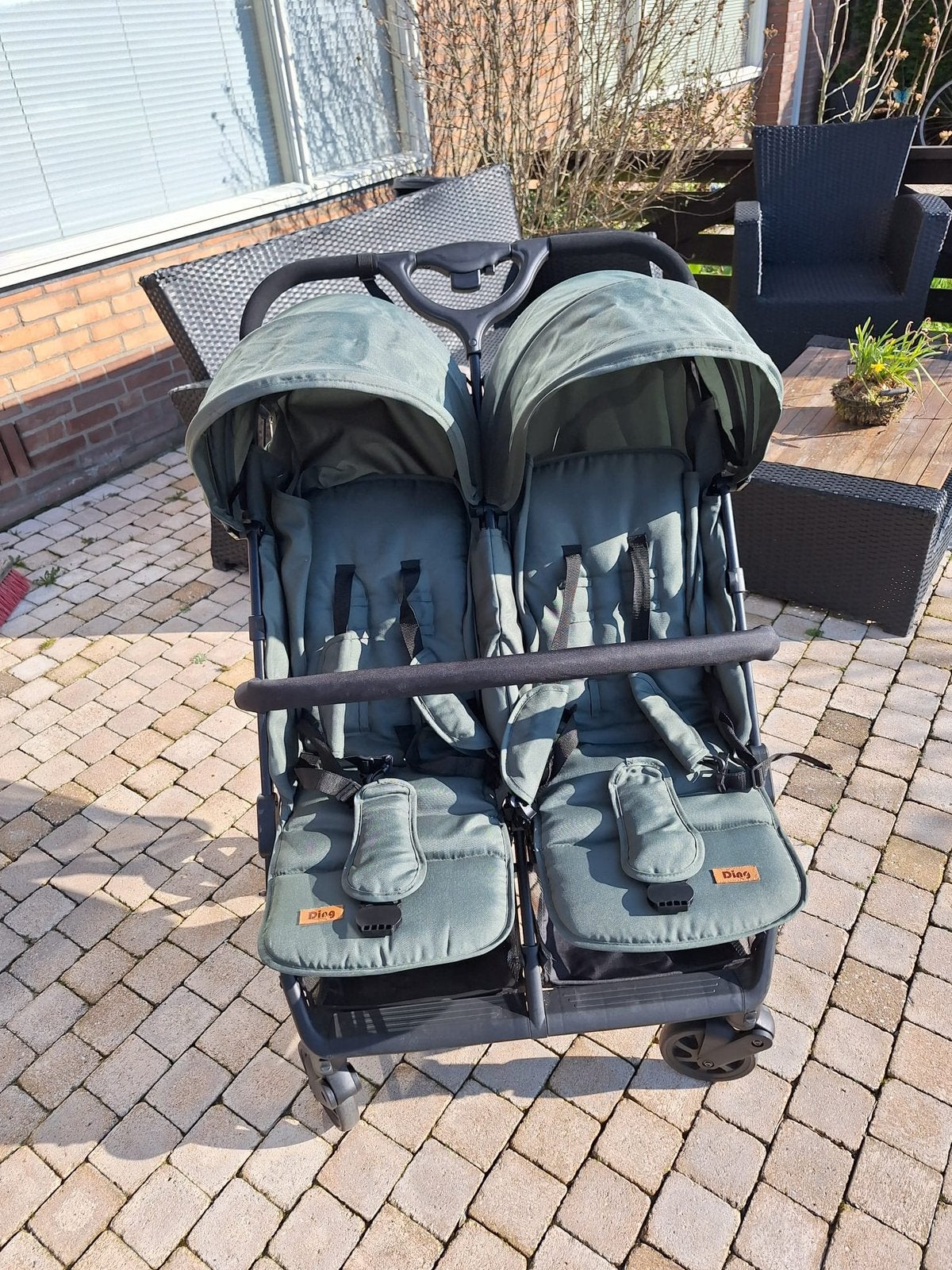 Tweeling buggy, Kinderen en Baby's, Tweelingen en Meerlingen, Ophalen, Zo goed als nieuw, Kinderwagen of Buggy