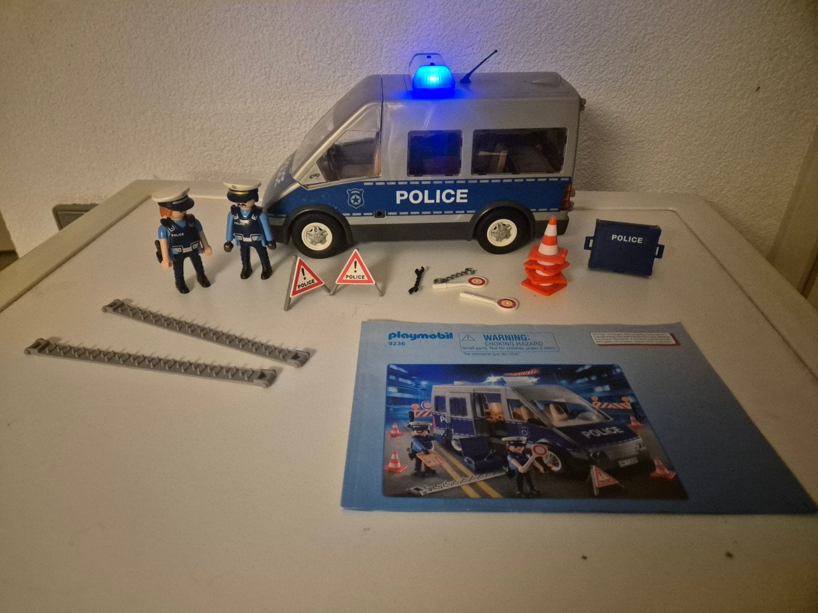 playmobil 9236 politiebus interventiewagen, Complete set, Voertuig, Ophalen of Verzenden, Zo goed als nieuw