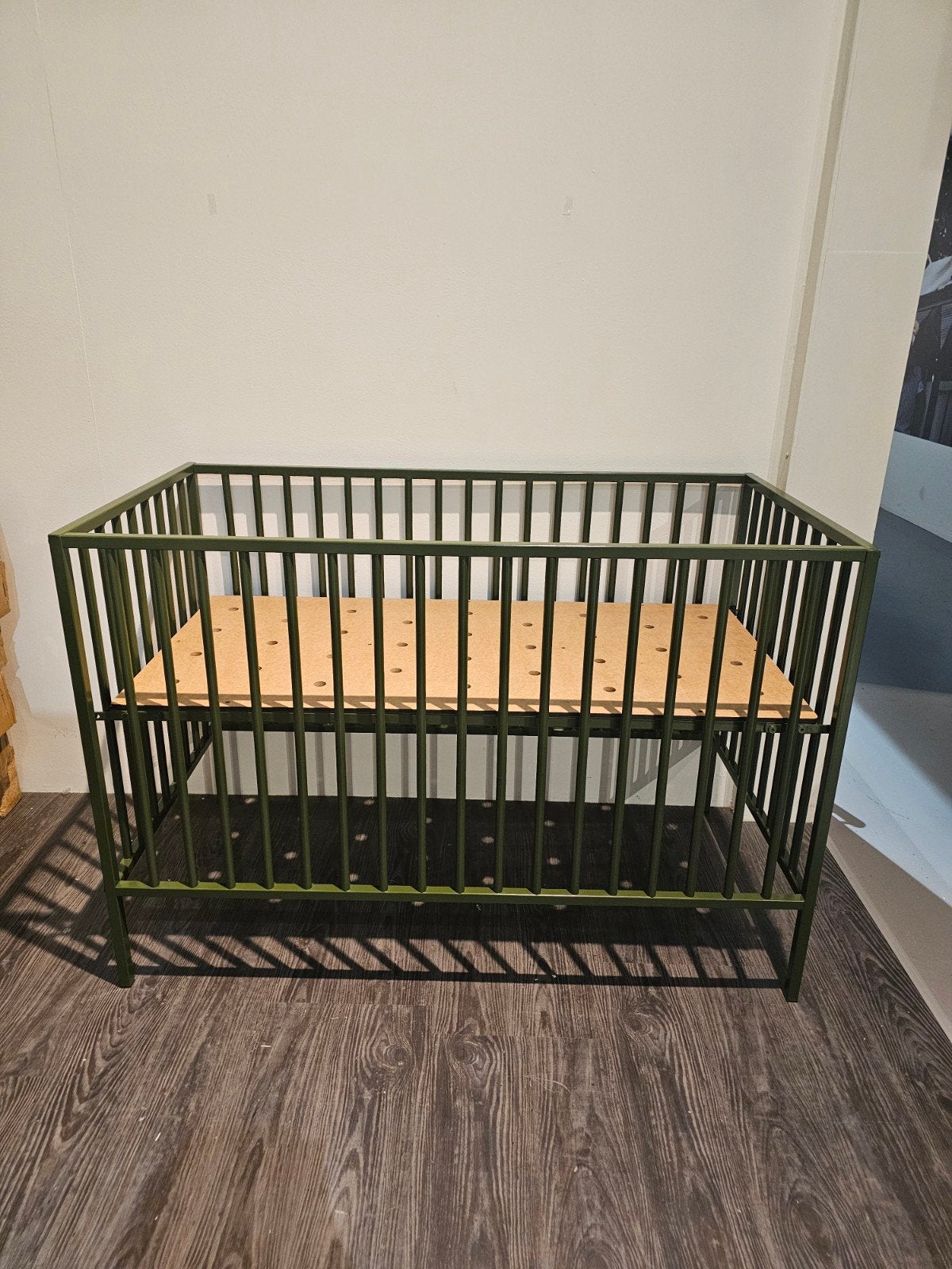 Europe Baby Liam II, 60x120, dank green. Nieuw in doos, Ophalen, Nieuw, Ledikant