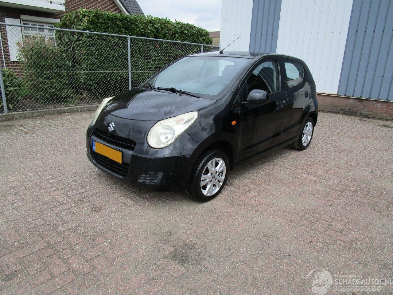 Suzuki Alto 1.0 Airco Radio/CD (bj 2011), Overige carrosserieën, Handgeschakeld, Kontakt@suzuki.de, Suzuki International Europe GmbH
