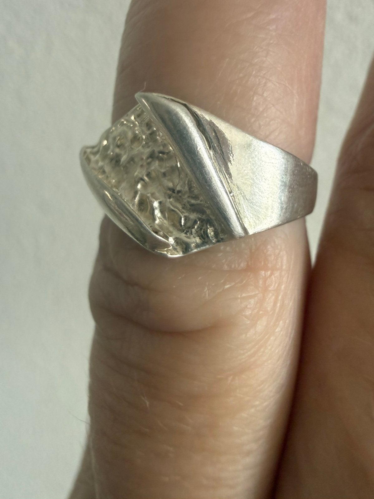 H205/Zilveren MODERNIST ring Scandinavische Stijl 16 1/4, Gebruikt, Verzenden, Kleiner dan 17, X
