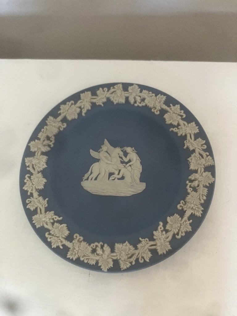 Authentiek  Wedgwood Jasperware bordje - mythologisch scène., Antiek en Kunst, Ophalen of Verzenden