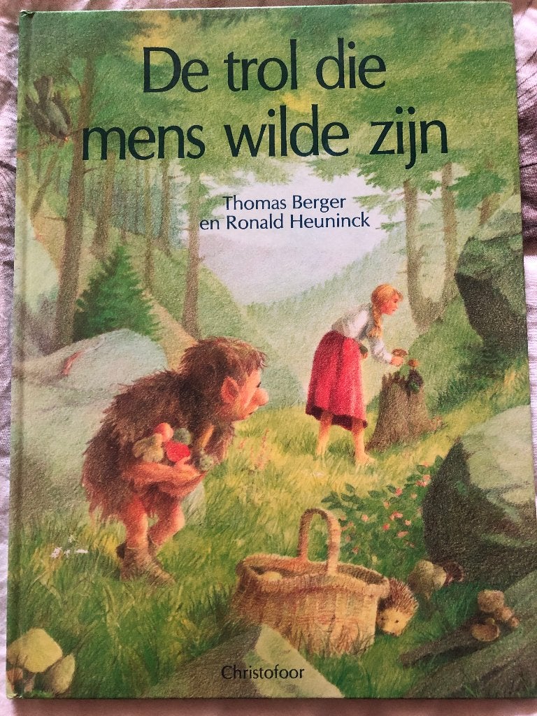De trol die mens wilde zijn - Thomas Berger, Boeken, Kinderboeken | Jeugd | onder 10 jaar, Zo goed als nieuw, Fictie algemeen