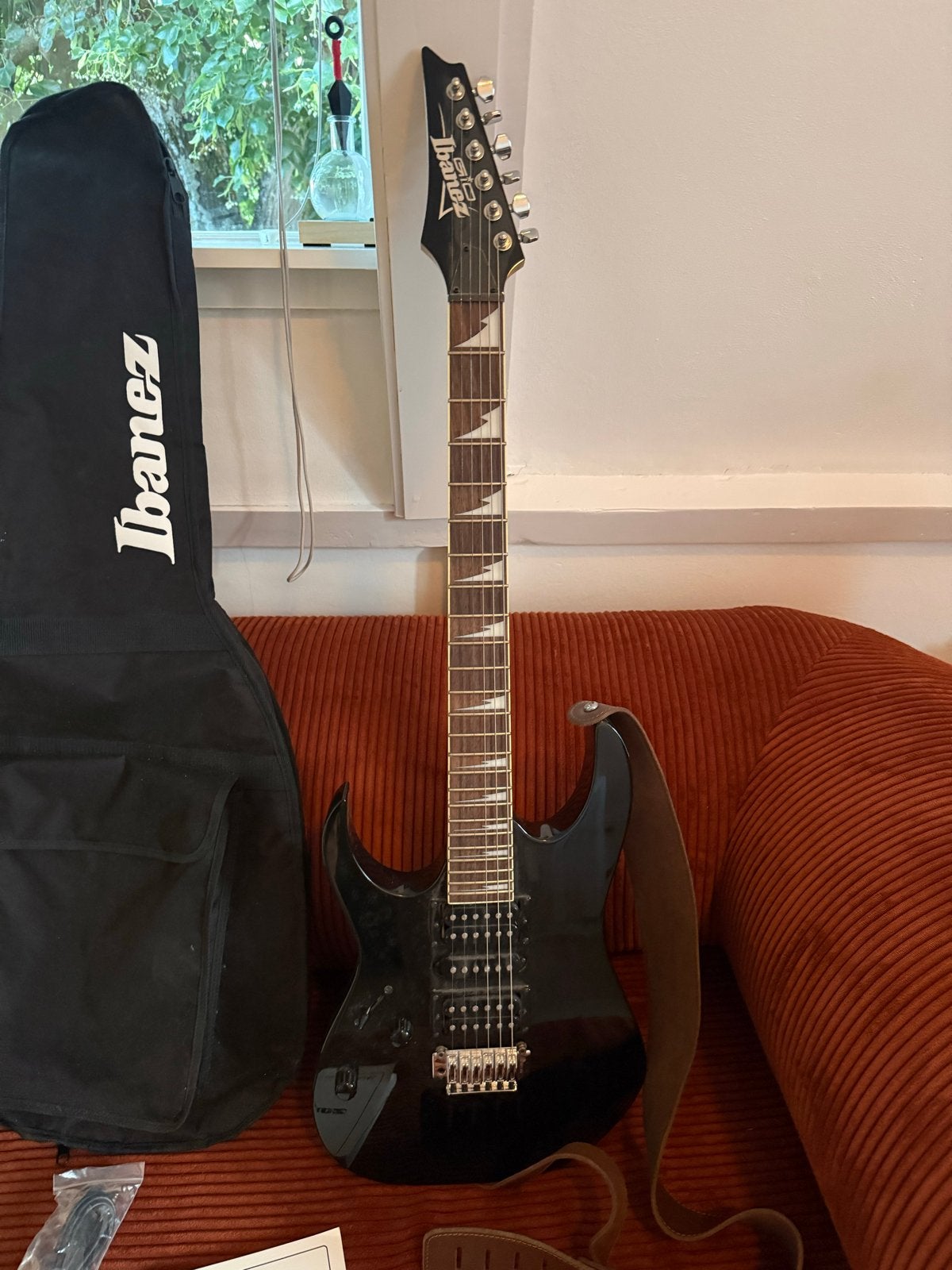 Ibanez GRG170DXL-BKN Gio RG Linkshandige Elektrische Gitaar, Ophalen, Zo goed als nieuw, Solid body, Ibanez