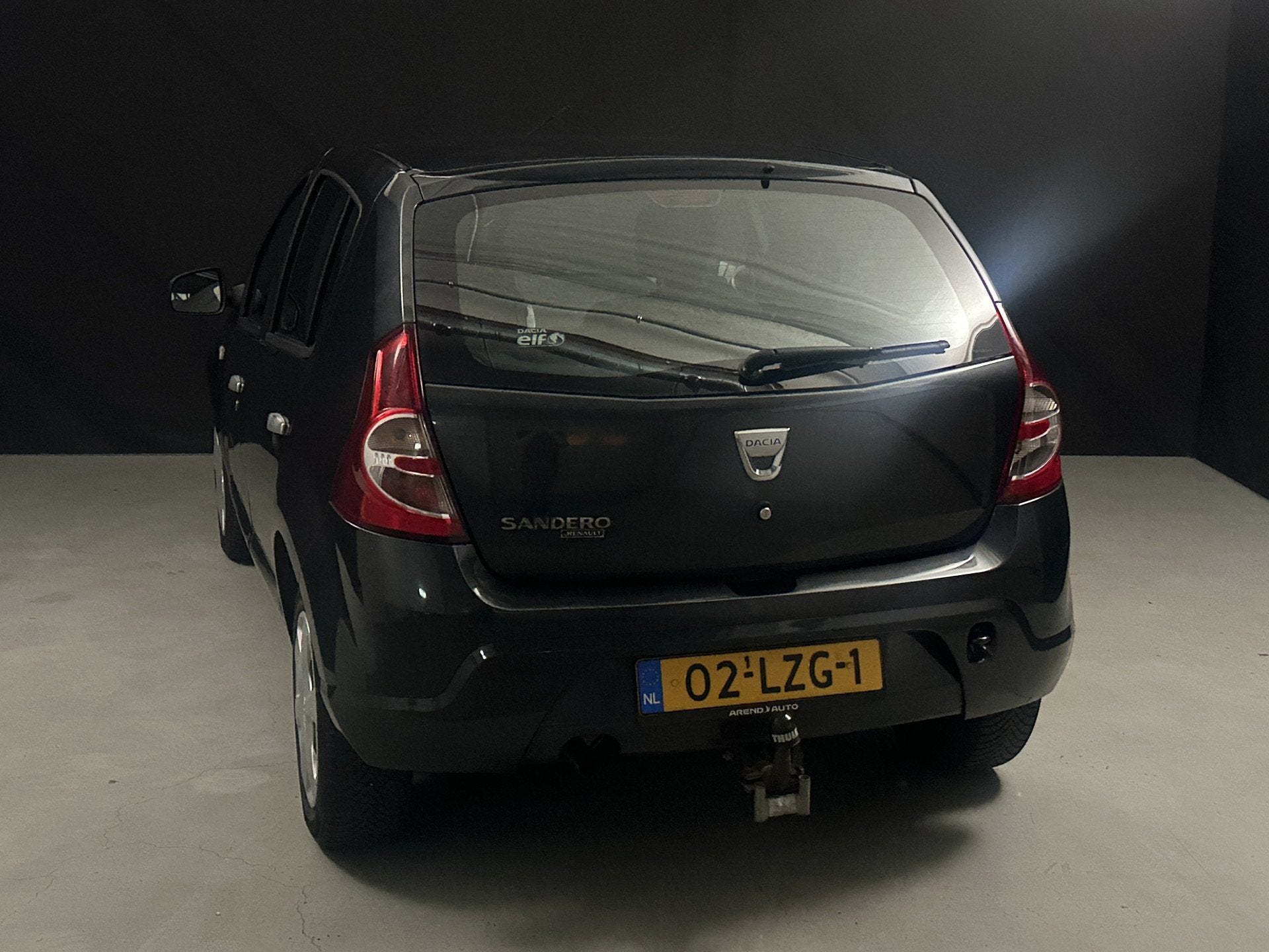 Dacia Sandero 1.4 Lauréate LPG *AC* (bj 2010), Auto's, Voorwielaandrijving, Gebruikt, 4 cilinders, Origineel Nederlands
