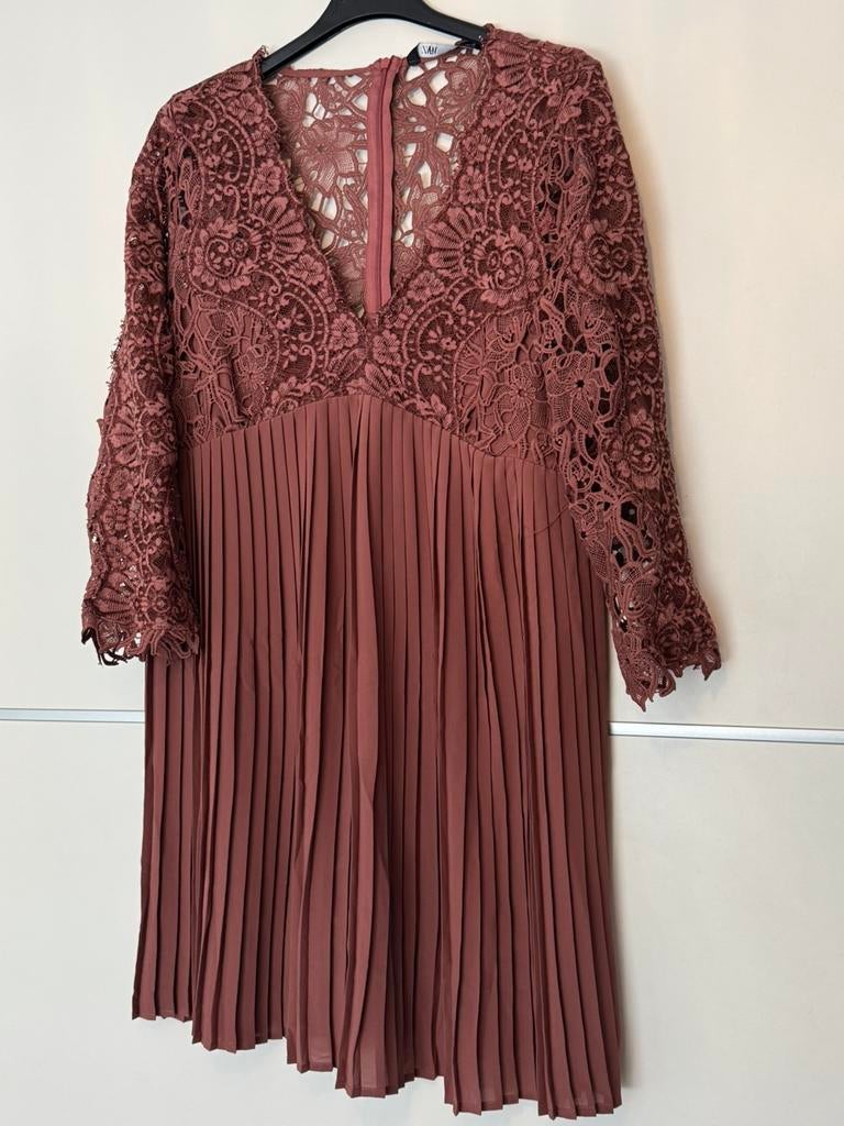 Korte jurk van zara maat M/L, Ophalen of Verzenden, Zo goed als nieuw, Maat 38/40 (M), Overige typen
