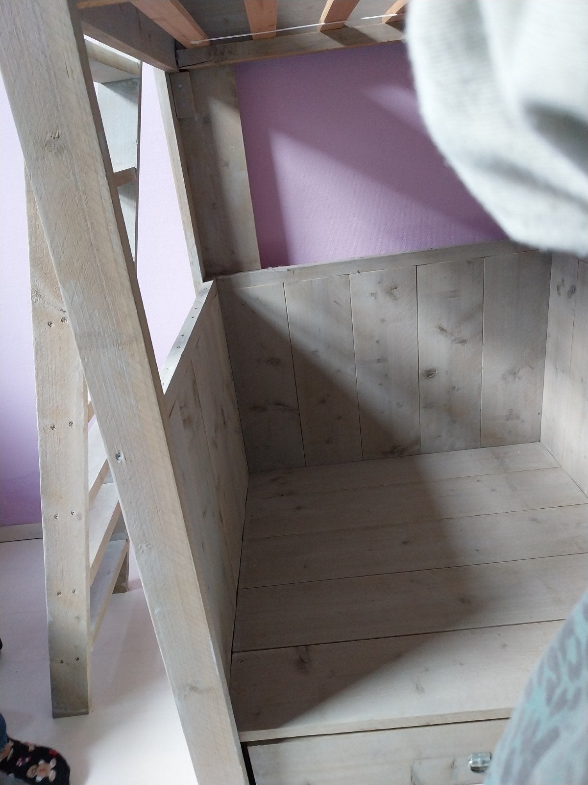 Steigerhoutem Hoogslaper met bureau en zithoek, Ophalen, Eenpersoons, Zo goed als nieuw, 90 cm
