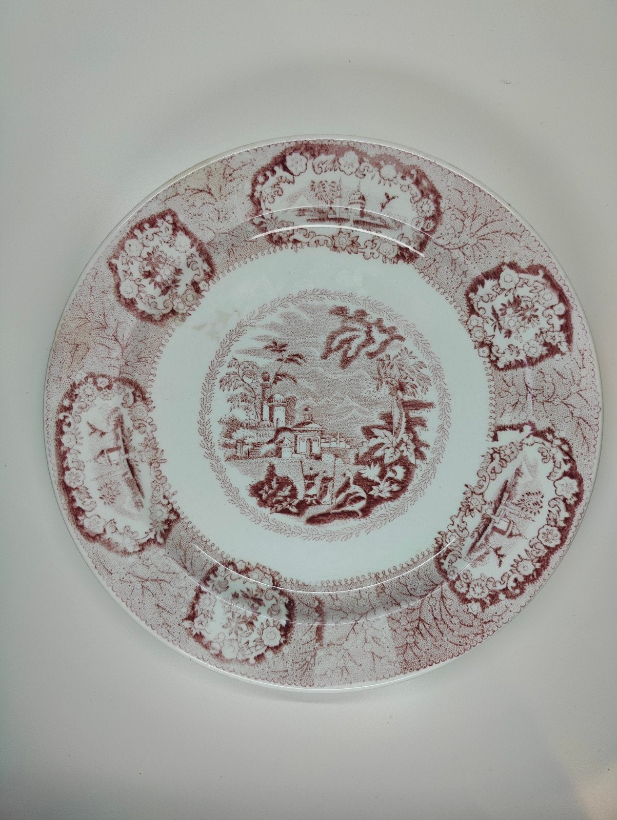 Antiek Petrus Regout & Co "Oriental" bord (ca. 1892–1899), Antiek en Kunst, Ophalen of Verzenden