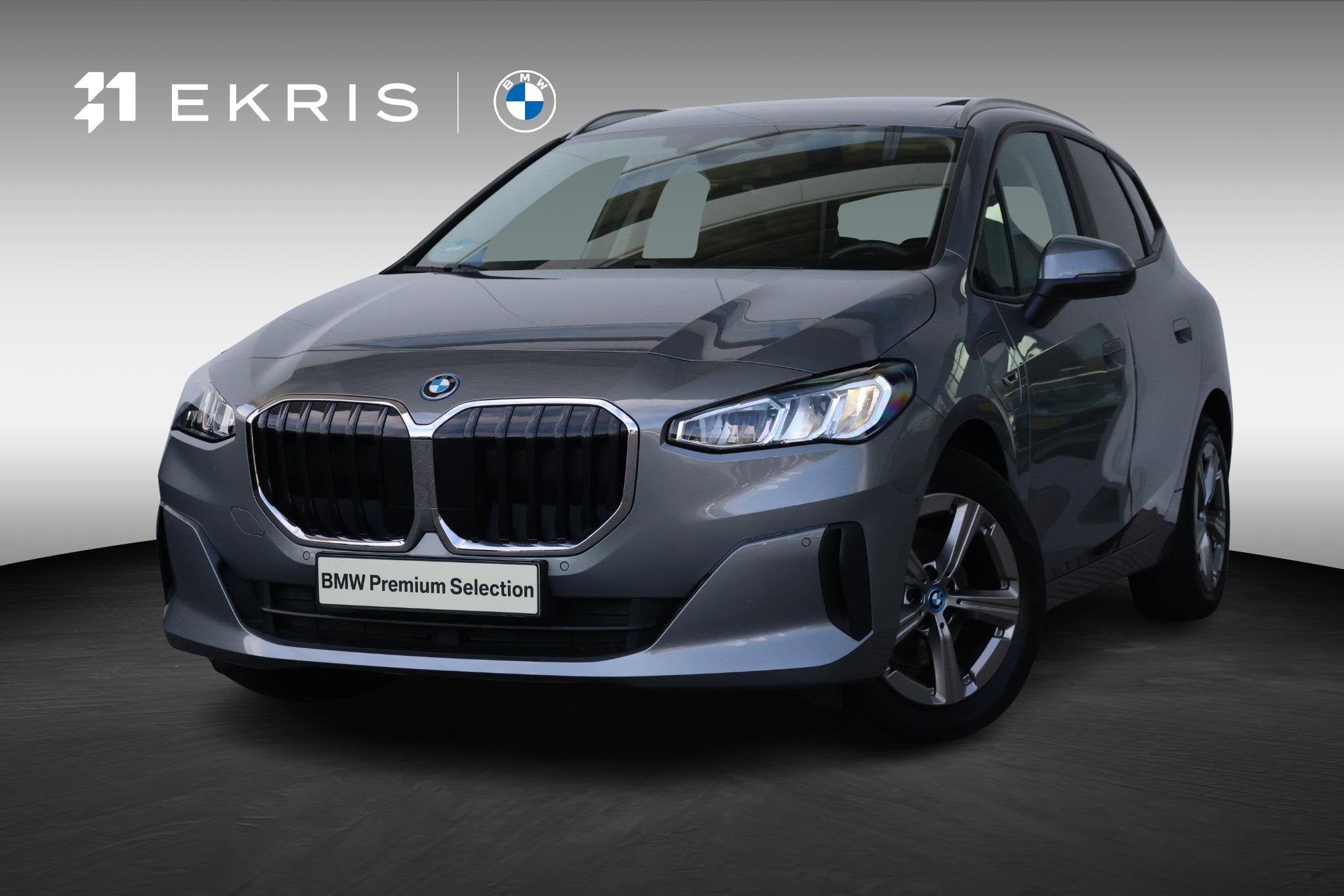 BMW 2-serie Active Tourer 225e xDrive | Panorama Dak | Trekh