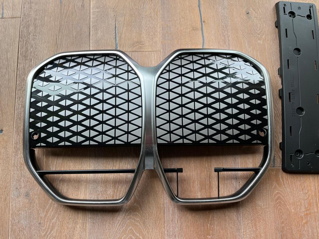 BMW i4 Lci grill, Ophalen, Gebruikt, Voor, Bumper