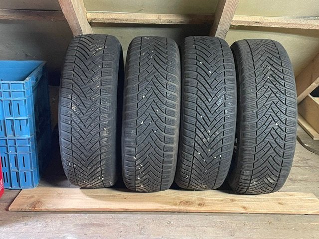 Winterbanden met velg voor Mercedes Benz, Auto-onderdelen, Ophalen, 16 inch, Banden en Velgen, 205 mm