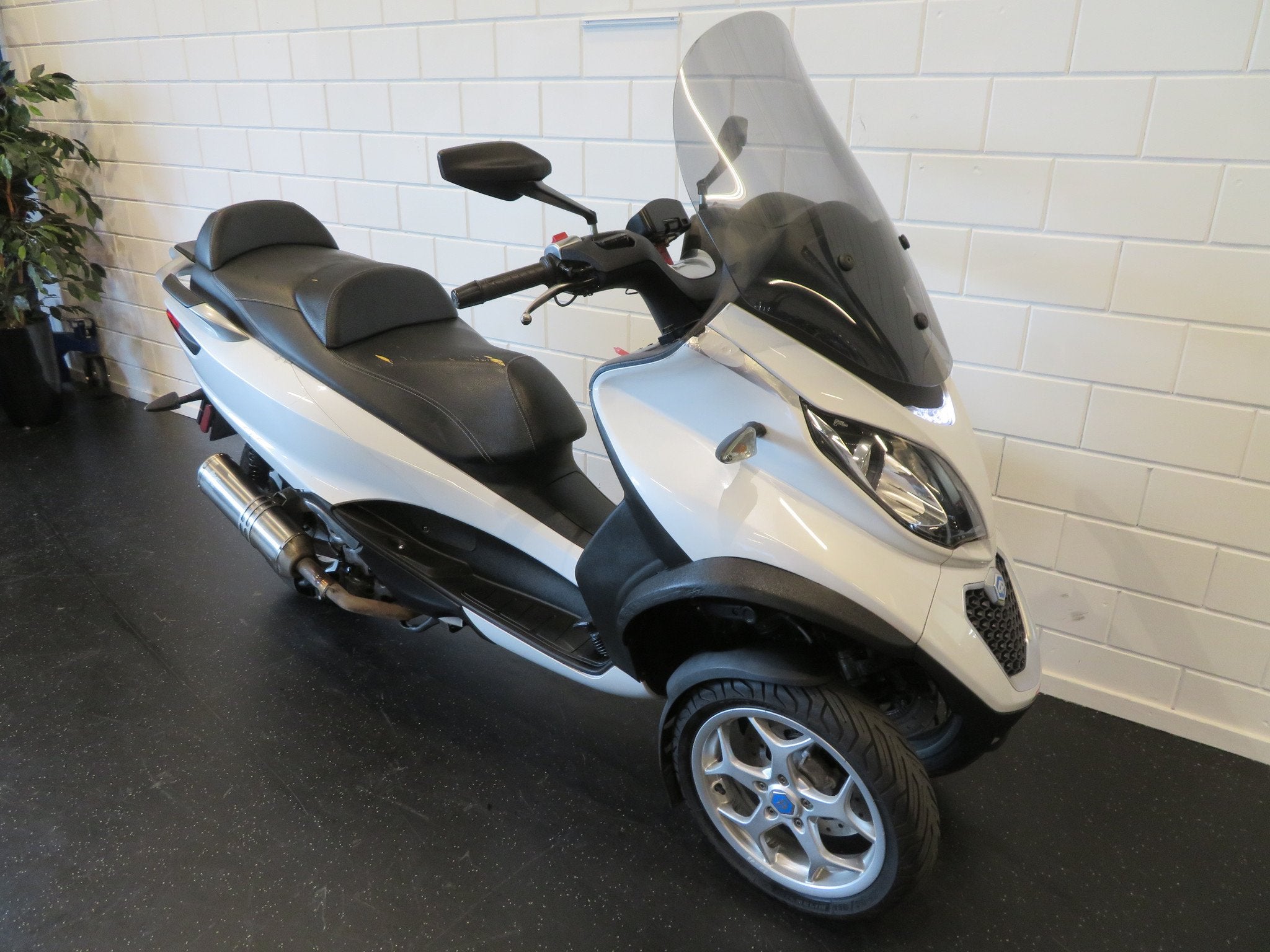 Piaggio MP3 500 LT MP3 AUTORIJBEWIJS TOP! (bj 2018), Motoren, Motoren | Piaggio, Bedrijf, Scooter