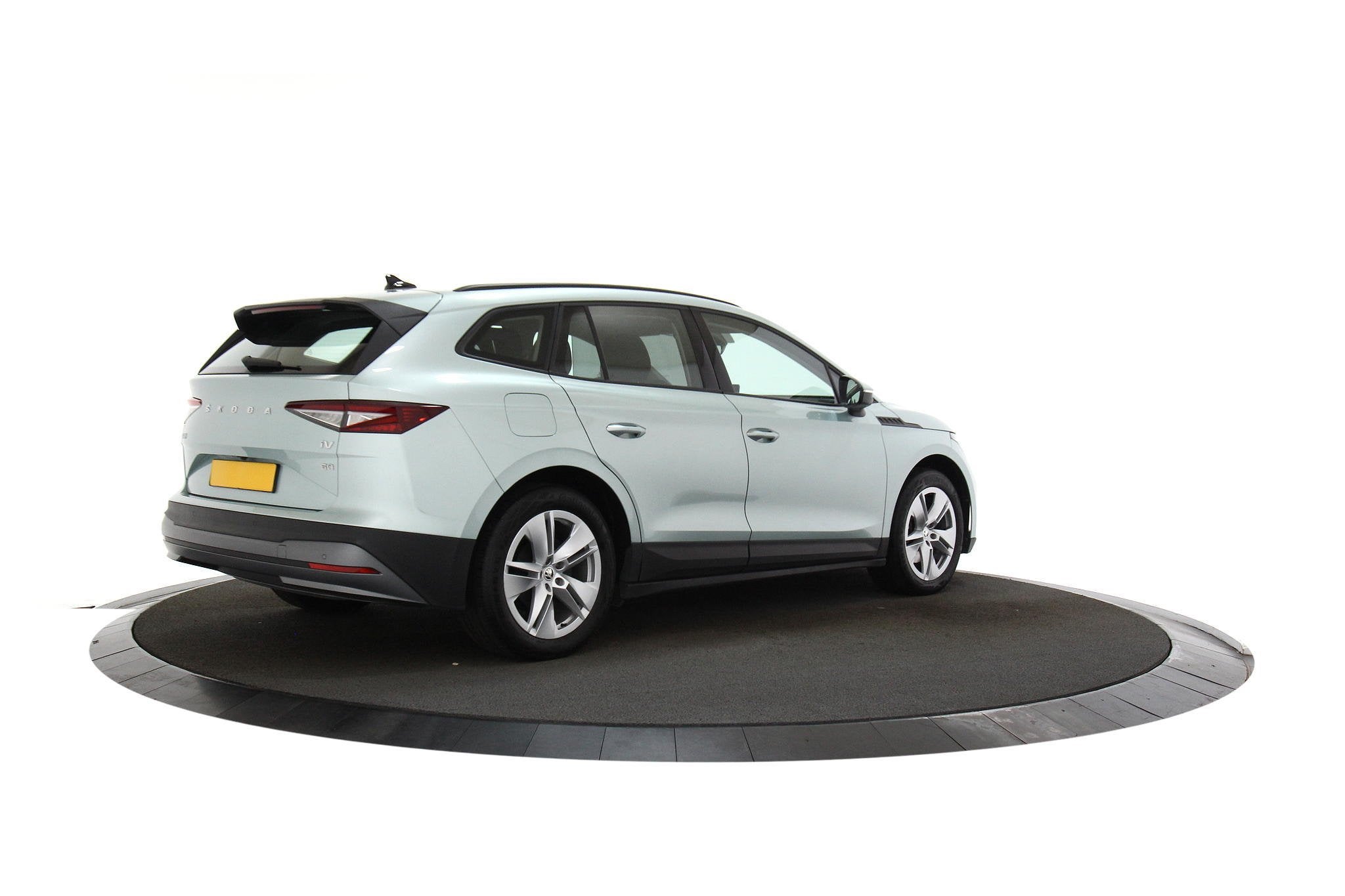 Skoda Enyaq 60, Automaat, 0 cilinders, Gebruikt, 0 kWh