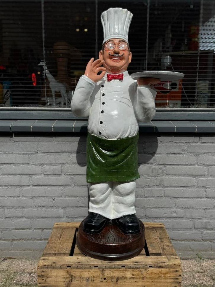 Grote Chef-kok Beeld met Dienblad - Decoratie Horeca, Ophalen, Zo goed als nieuw, Mens
