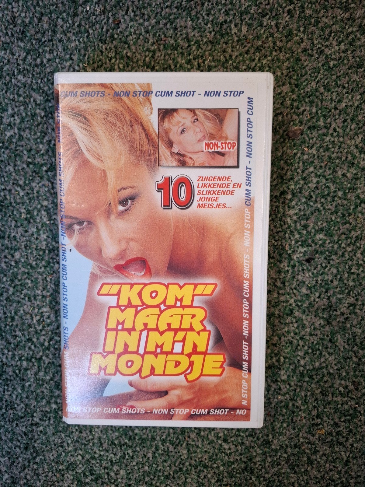 Kom Maar In M'n Mondje - VHS (Non-Stop Cum Shots) (m2456620453) — VHS ...